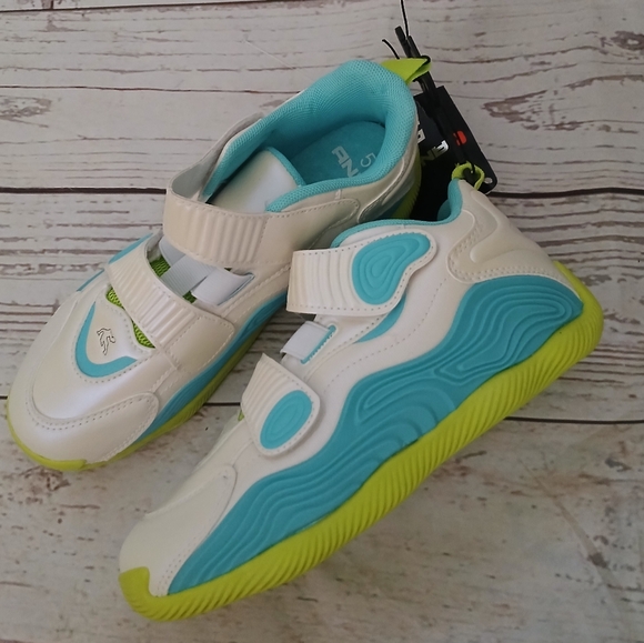 AND1 Kids Sneakers in Aqua and Lime Size 5 - Picture 1 of 8